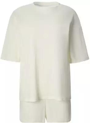Комплект женский (футболка, шорты) KAFTAN Basic line, молочный