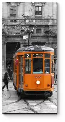 Модульная картина Оранжевый трамвай на сером городском фоне60x120